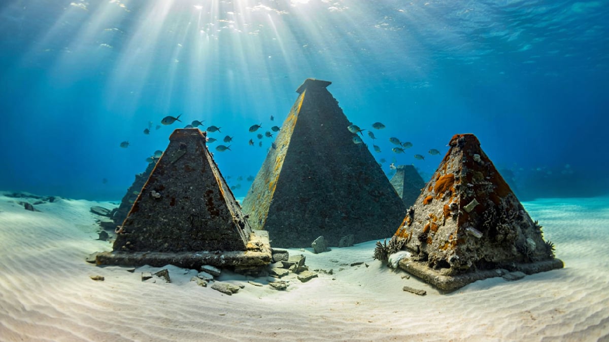 pyramides cuba